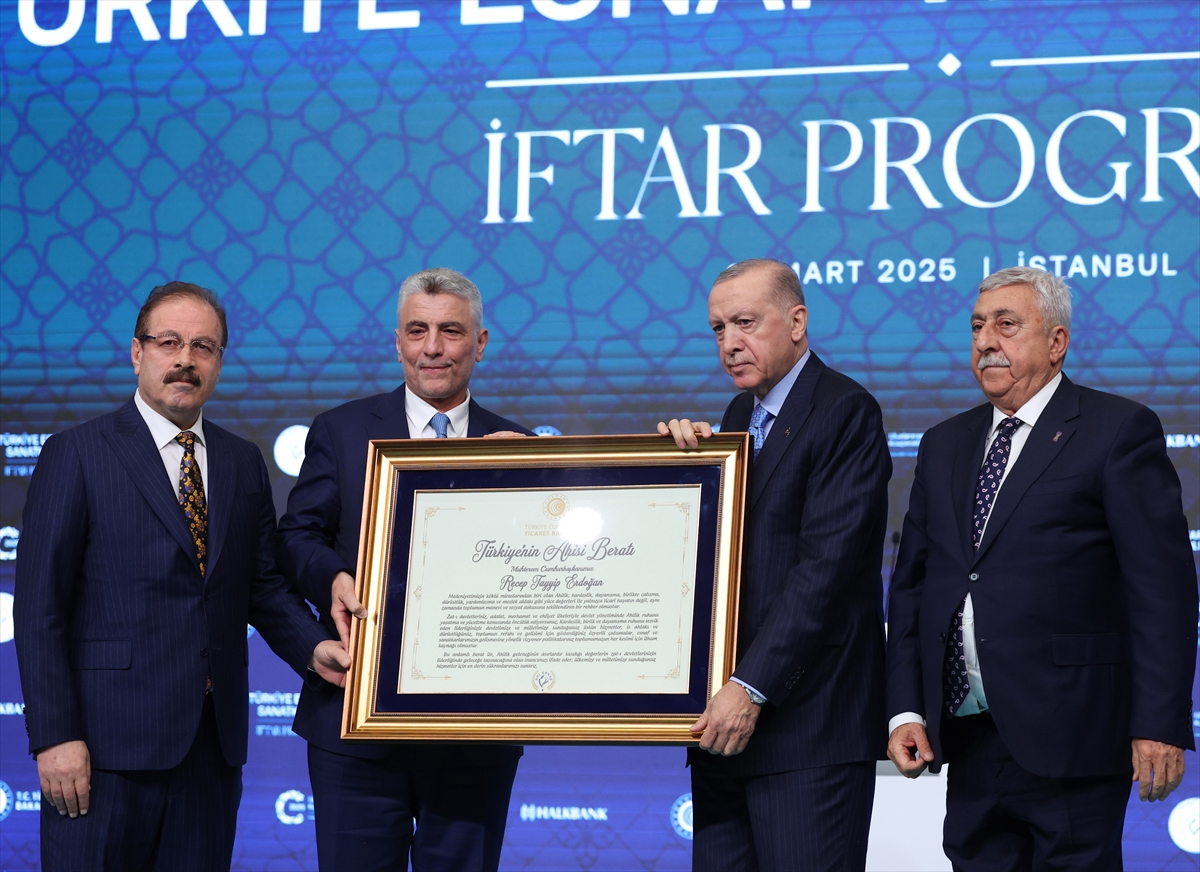 Cumhurbaşkanı Erdoğan'dan esnafa müjde: Esnafa kredi limiti artırıldı