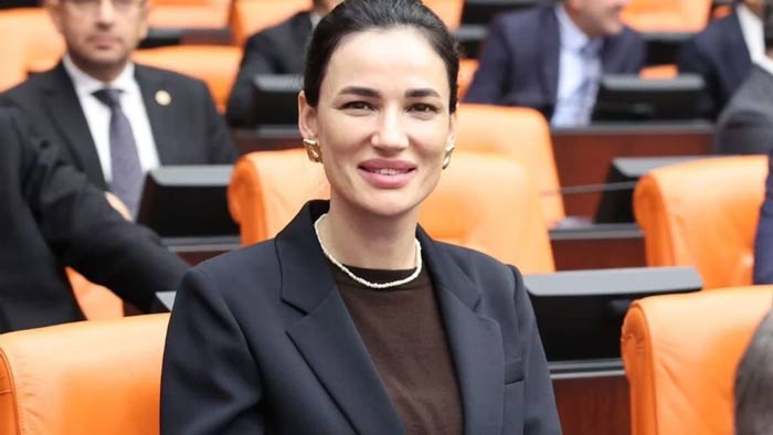 Seda Sarıbaş Kimdir