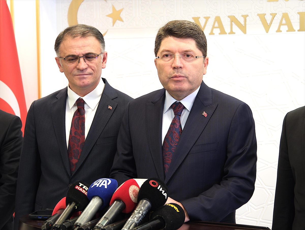 Bakan Tunç: Terörsüz bir Türkiye'ye adım atmamız gerekiyor