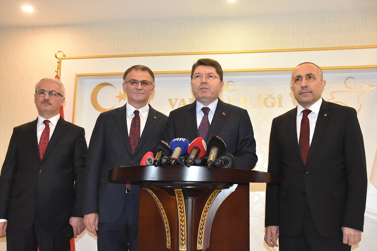 Bakan Tunç: Terörsüz bir Türkiye'ye adım atmamız gerekiyor