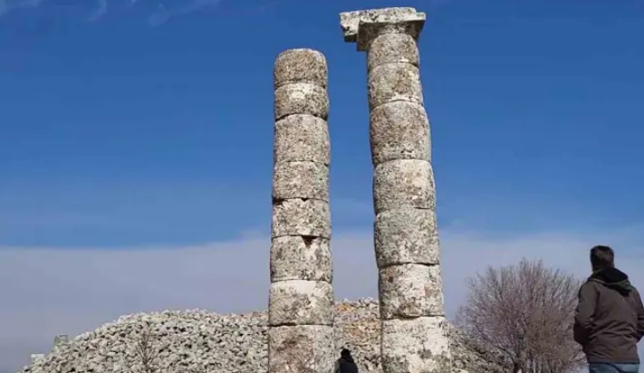 2 bin 60 yıllık! Moloz taşlardan oluşuyor... Diğerlerinden çok farklı