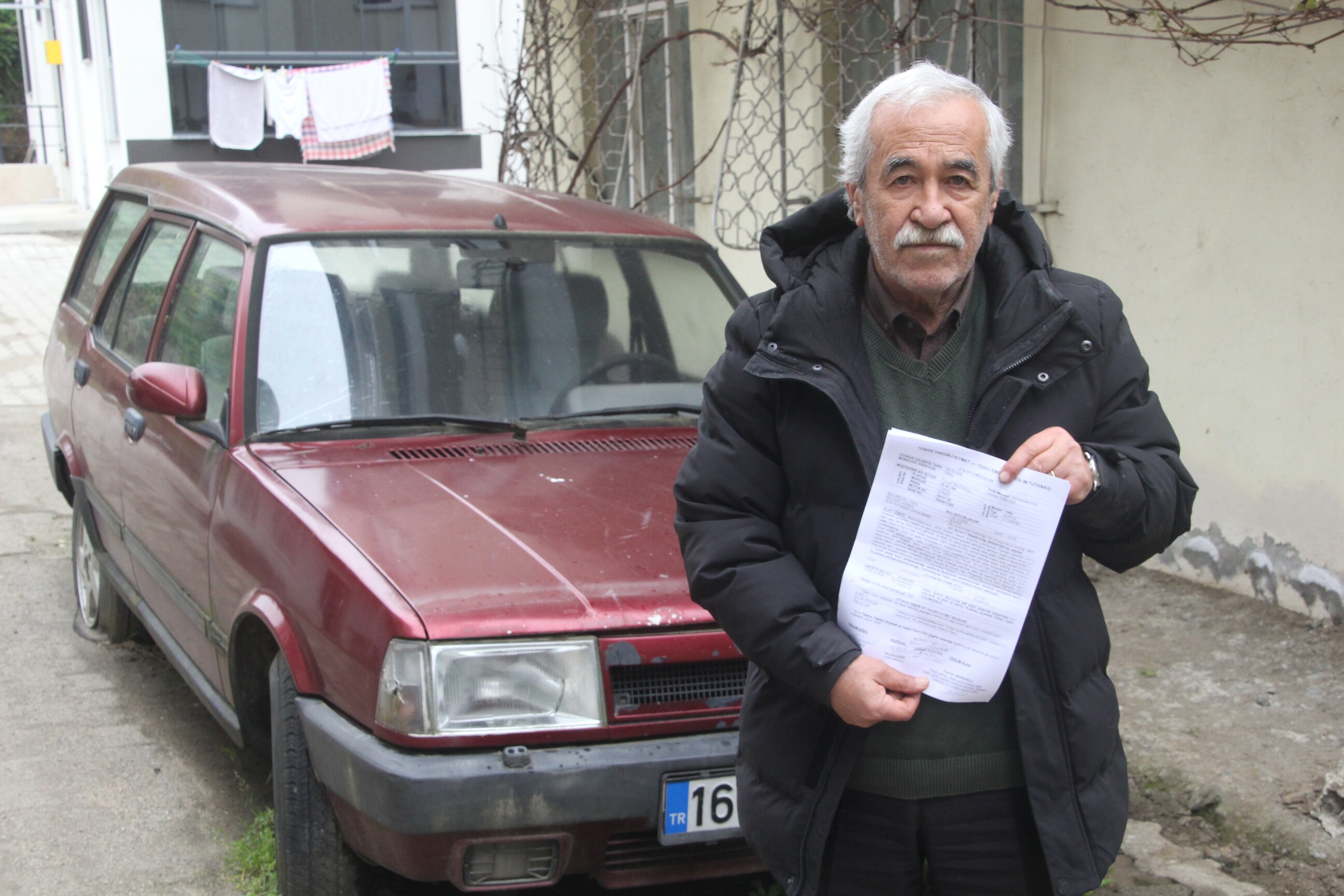 Aracının çürümesini izliyor: Sıfır aldığı aracını 17 yıldır kullanamıyor