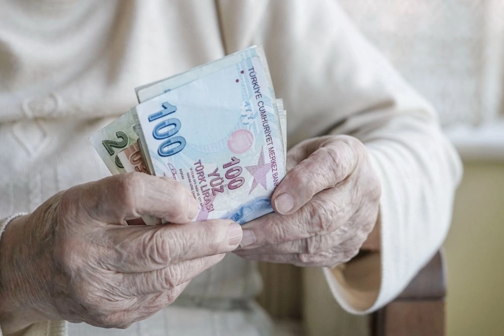 Emekli bayram ikramiyesi 1000 TL fark