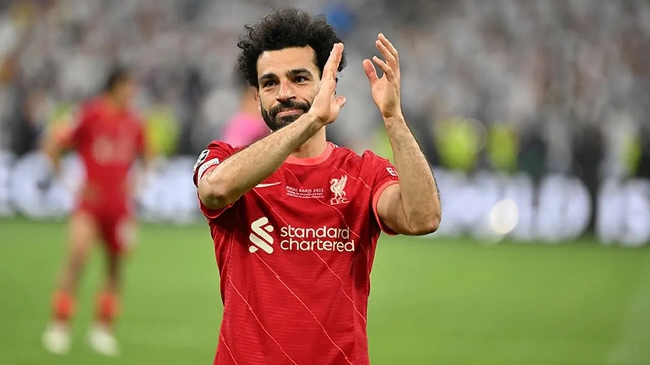 Liverpoolun Misirli Yildizi Muhamm Iux4 Cover