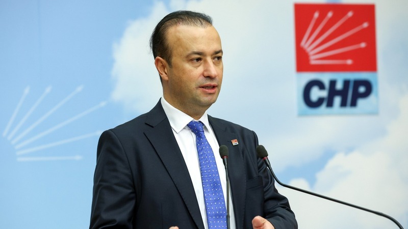 V O L K A N D E M İ R